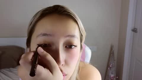 Snapshot of jasmilee chatting on 02.18.26 Jasmine online show from 02.18.26