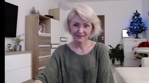 Jasmin room for people 40 online show from 12.08.24