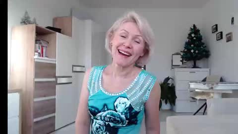 Jasmin room for people 40 online show from 12.20.24