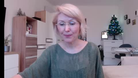 Jasmin room for people 40 online show from 01.06.25