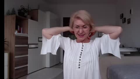 Jasmin room for people 40 online show from 02.24.25