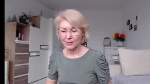 Jasmin room for people 40 online show from 02.25.25