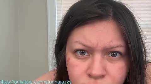 Snapshot of jasmin420r chatting on 02.15.26 jasmin420r online show from 02.15.26