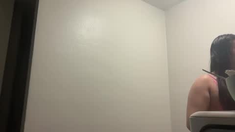 Snapshot of jasmin420r chatting on 02.16.26 jasmin420r online show from 02.16.26