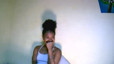 Snapshot of jasminah176750 chatting on 10.11.25 jasminah176750 online show from 10.11.25