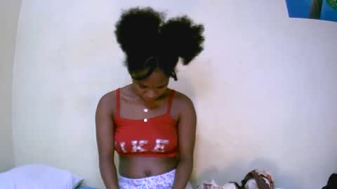 Snapshot of jasminah176750 chatting on 11.01.25 jasminah176750 online show from 11.01.25