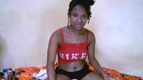 Snapshot of jasminah176750 chatting on 11.05.25 jasminah176750 online show from 11.05.25