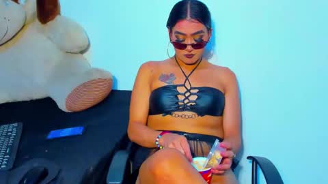 jasmin trans femboy ebony bigcock online show from 02.06.25