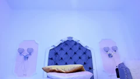 Snapshot of jasmine55__ chatting on 12.18.24 Jasmine online show from 12.18.24