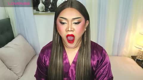 Jasmine Brandy online show from 12.14.25