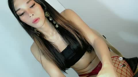 Snapshot of jasmine_on_live chatting on 06.29.26 CUTE JANNA online show from 06.29.26