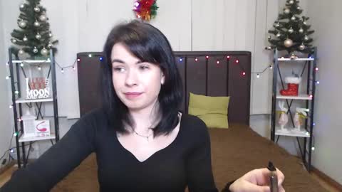 JasmineKouch online show from 12.22.24