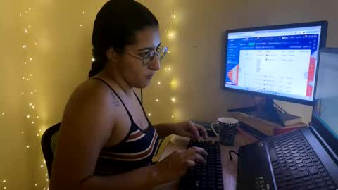 Jasmine online show from 03.04.26