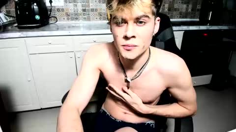 Snapshot of jason_marz chatting on 01.23.25 JasoN online show from 01.23.25