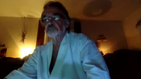 Snapshot of jasonreloaded694u chatting on 10.24.25 Jason online show from 10.24.25