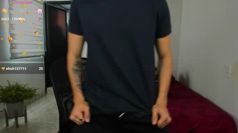 Snapshot of jasper__jones chatting on 11.07.25 JASPER JONES online show from 11.07.25