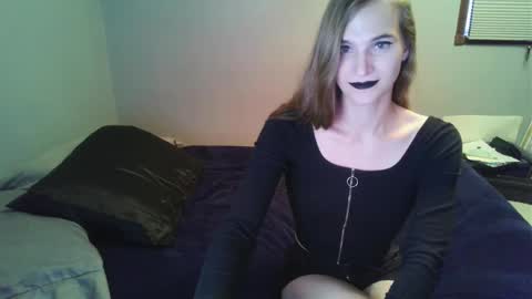 Snapshot of jasperargyle chatting on 10.06.25 JasperArgyle online show from 10.06.25