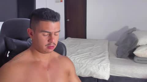 JBrooksXx online show from 01.24.25
