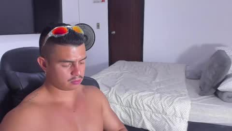 JBrooksXx online show from 01.30.25