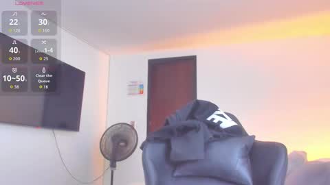 JBrooksXx online show from 10.07.25