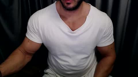 Snapshot of jasphermscl chatting on 10.14.25 JaspherMscl online show from 10.14.25