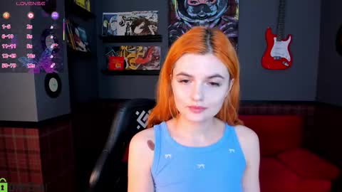 Snapshot of jass_kiss chatting on 11.10.25 Charlotte online show from 11.10.25