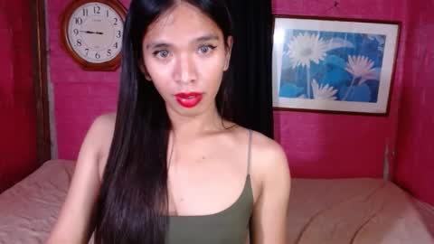 Snapshot of jassiemiles chatting on 03.01.25 Jassie online show from 03.01.25