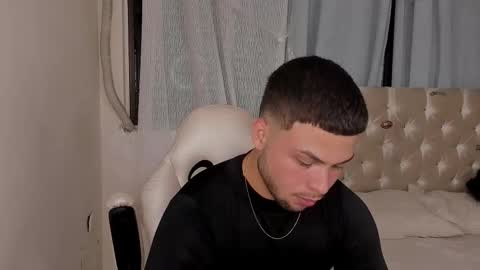Snapshot of jasson_brown1 chatting on 10.19.25 JASSON BROWN online show from 10.19.25