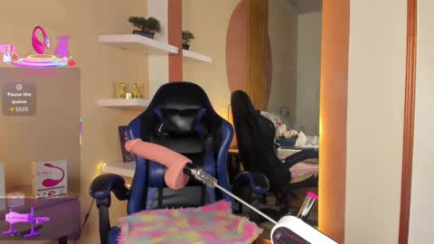 Snapshot of jasson_smit chatting on 10.09.25 J A S S O N online show from 10.09.25