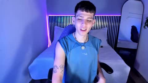 Snapshot of jasson_smit chatting on 11.03.25 J A S S O N online show from 11.03.25