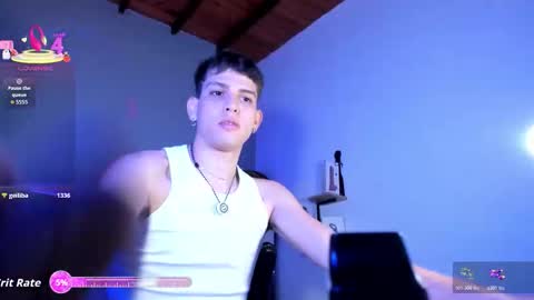 Snapshot of jasson_smit chatting on 11.04.25 J A S S O N online show from 11.04.25