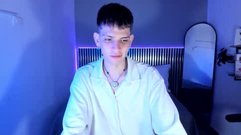 Snapshot of jasson_smit chatting on 11.10.25 J A S S O N online show from 11.10.25