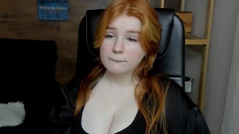 Snapshot of java_fire chatting on 01.28.25 Katerina online show from 01.28.25