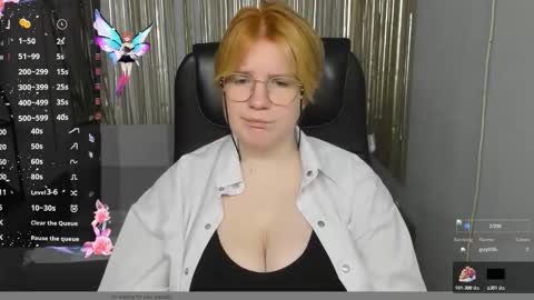 Snapshot of java_fire chatting on 10.27.25 Katerina online show from 10.27.25