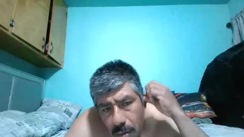 Snapshot of javasq chatting on 02.25.26 javasq online show from 02.25.26