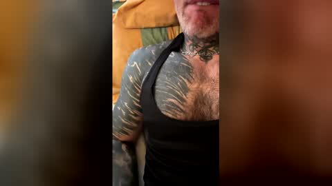 Snapshot of javatlop chatting on 12.16.25 javatlop online show from 12.16.25