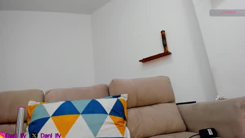 Snapshot of javi_8812 chatting on 10.08.25 dani and javi online show from 10.08.25