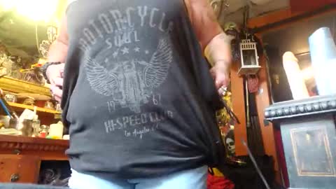 Snapshot of jax112284 chatting on 10.28.25 jax112284 online show from 10.28.25