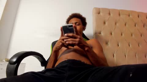 jax_maliq online show from 10.29.25