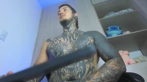 Snapshot of jaxxon22cm chatting on 02.25.26 Michael independient model online show from 02.25.26