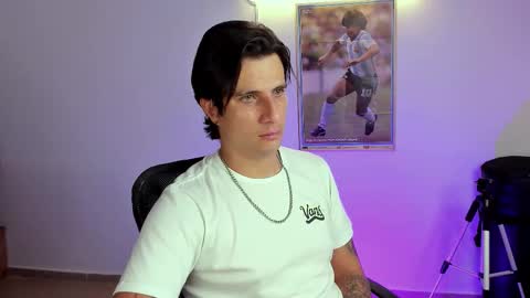 Jay Alvarrez online show from 09.19.25
