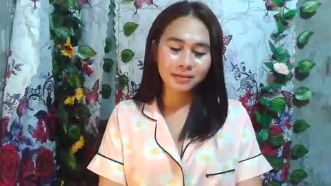 Snapshot of jayca20880 chatting on 07.27.26 JAYCA online show from 07.27.26