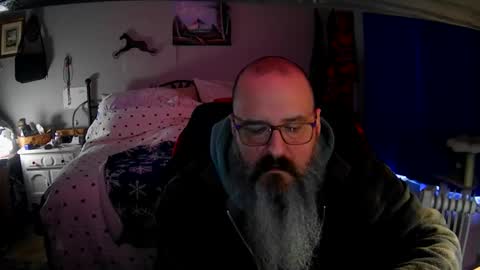 Grand Zaddy or Jay its casual online show from 02.19.26