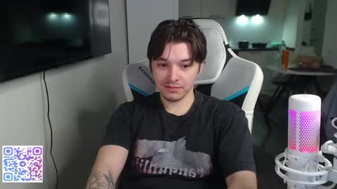 Snapshot of jayce_icestone chatting on 05.22.26 Jayce online show from 05.22.26