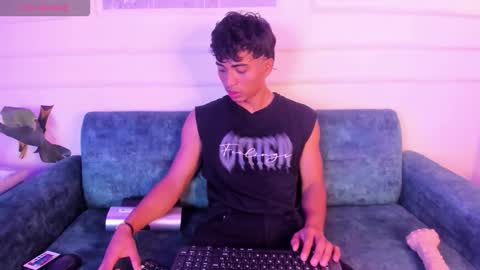 jaycobblack1 online show from 11.17.25