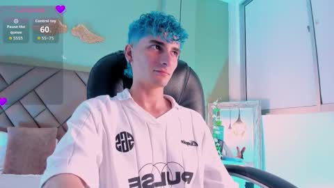 jaydenvillalobos online show from 09.10.25