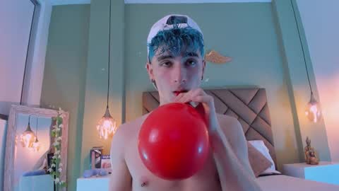 jaydenvillalobos online show from 09.13.25