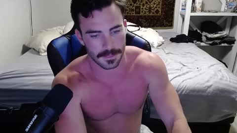 Snapshot of jaypipeahoe chatting on 10.02.25 jaypipeahoe online show from 10.02.25