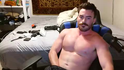 Snapshot of jaypipeahoe chatting on 10.23.25 jaypipeahoe online show from 10.23.25