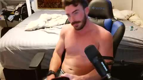 Snapshot of jaypipeahoe chatting on 11.02.25 jaypipeahoe online show from 11.02.25